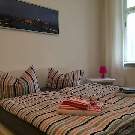 Schicke Und Gunstige Ferienwohnung Im Prenzlauer Berg Berlin